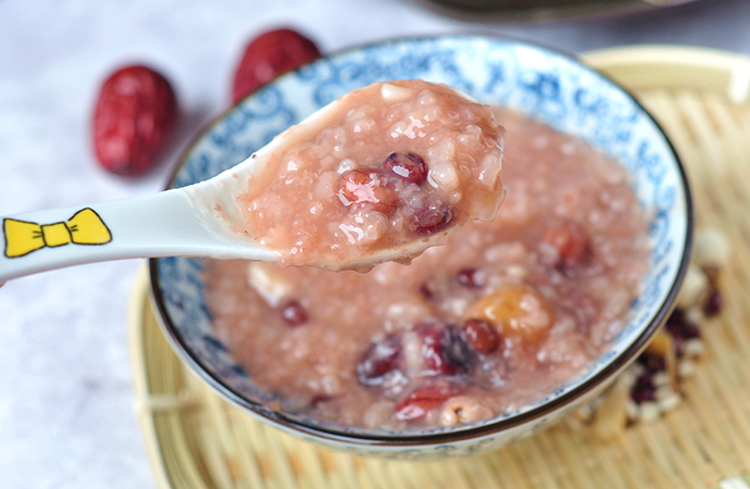 安神補(bǔ)血粥