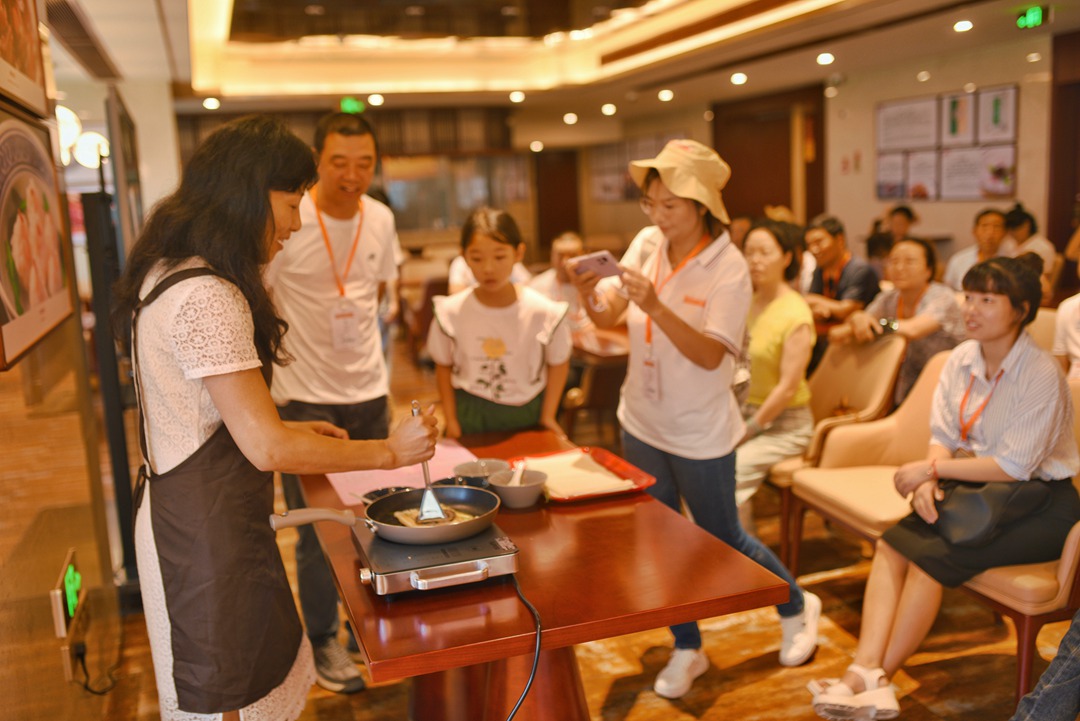 16914660682647823uv5.jpg DSC_7692-01.jpg