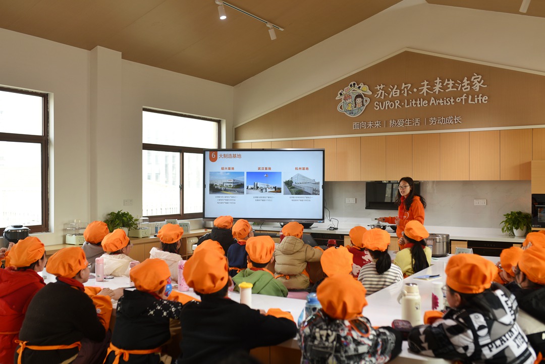 17107505072158558kQy.jpg DSC_9812-01.jpg