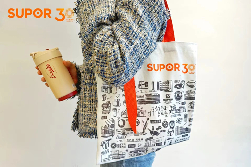 17140350444540433GM9.jpg 01.jpg