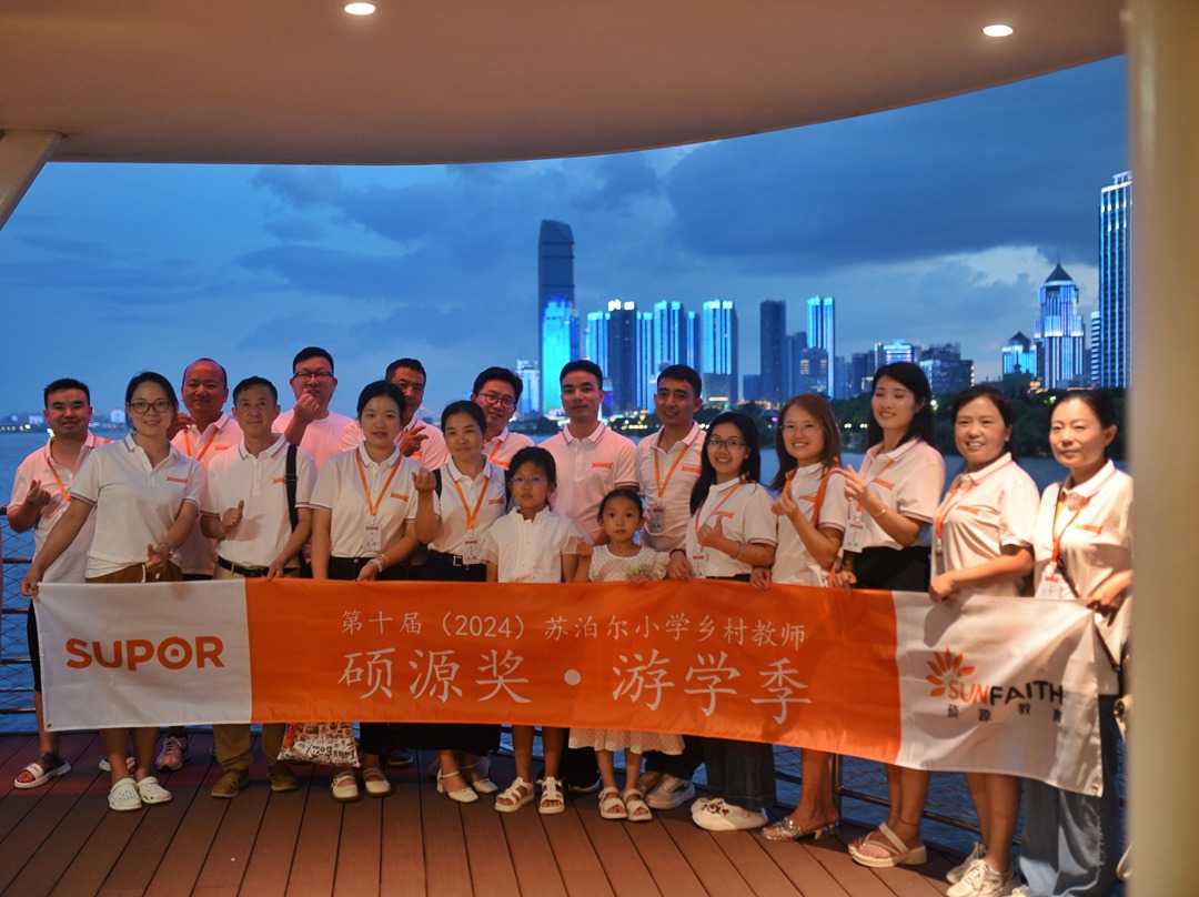 1723775302505106decl.jpg DSC_3523-01.jpg