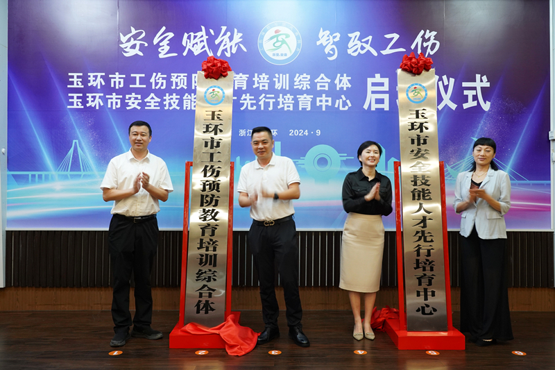 1727246860389280z9lW.jpg 03.jpg